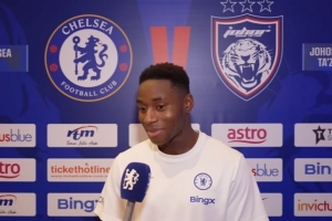 埃苏戈：戴上蓝军队长袖标让我倍感荣幸，迫切希望开启英超新赛季